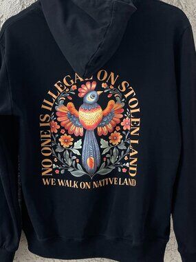 100% Cotton Native Land Graphic Hoodie Black Small No One Is Illegal
